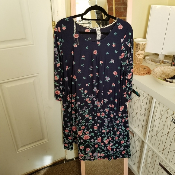 Honeyme Dresses & Skirts - New Honeyme Boutique Floral Dress
